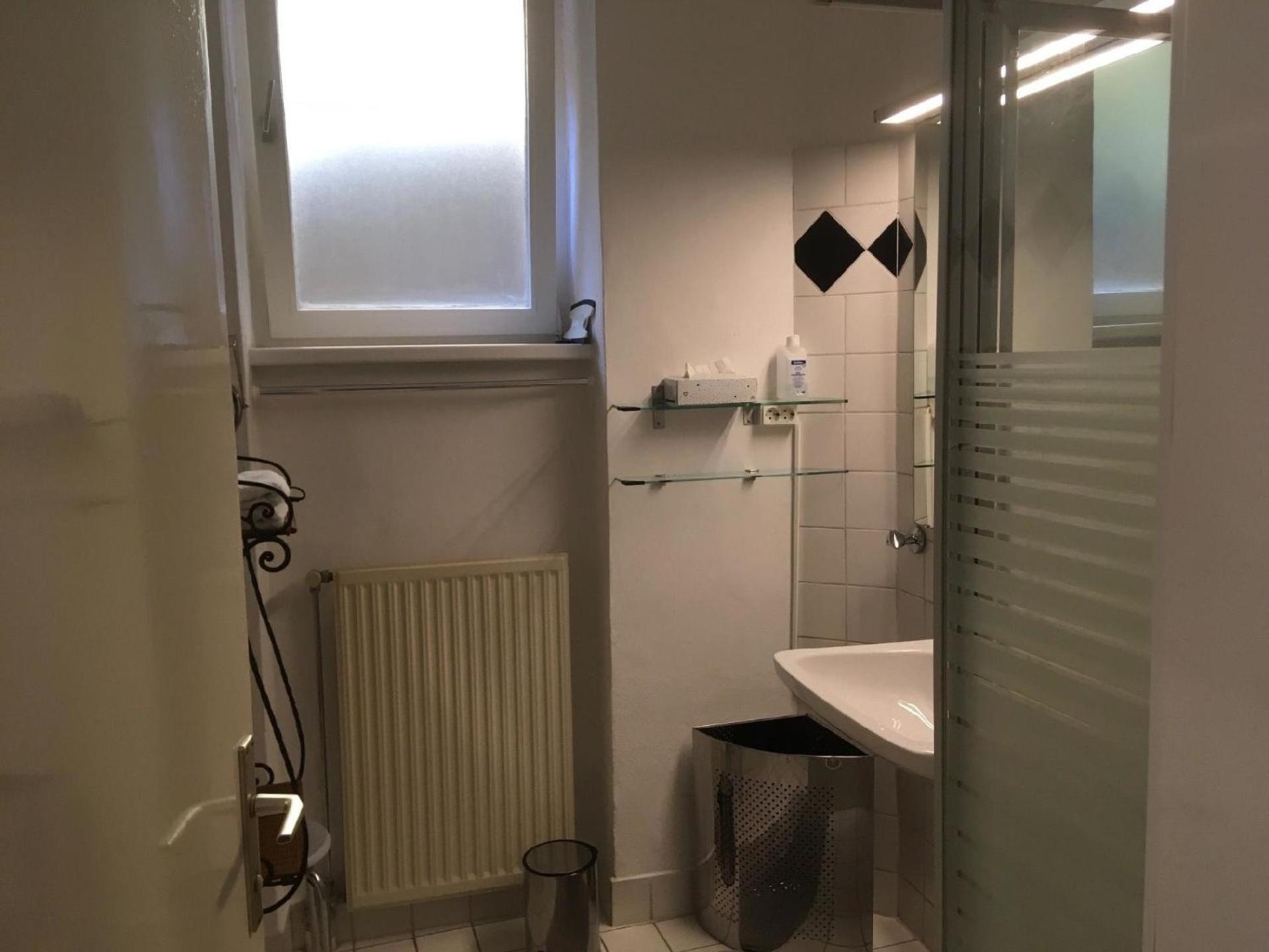 Apartment Mit Garagenplatz